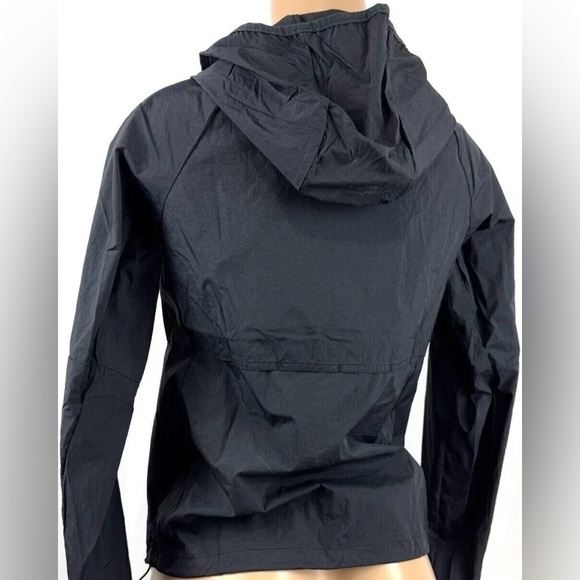Women’s Mesh Lined Hooded Windbreaker, Black, size Medium - NWOT - Picture 2 of 8